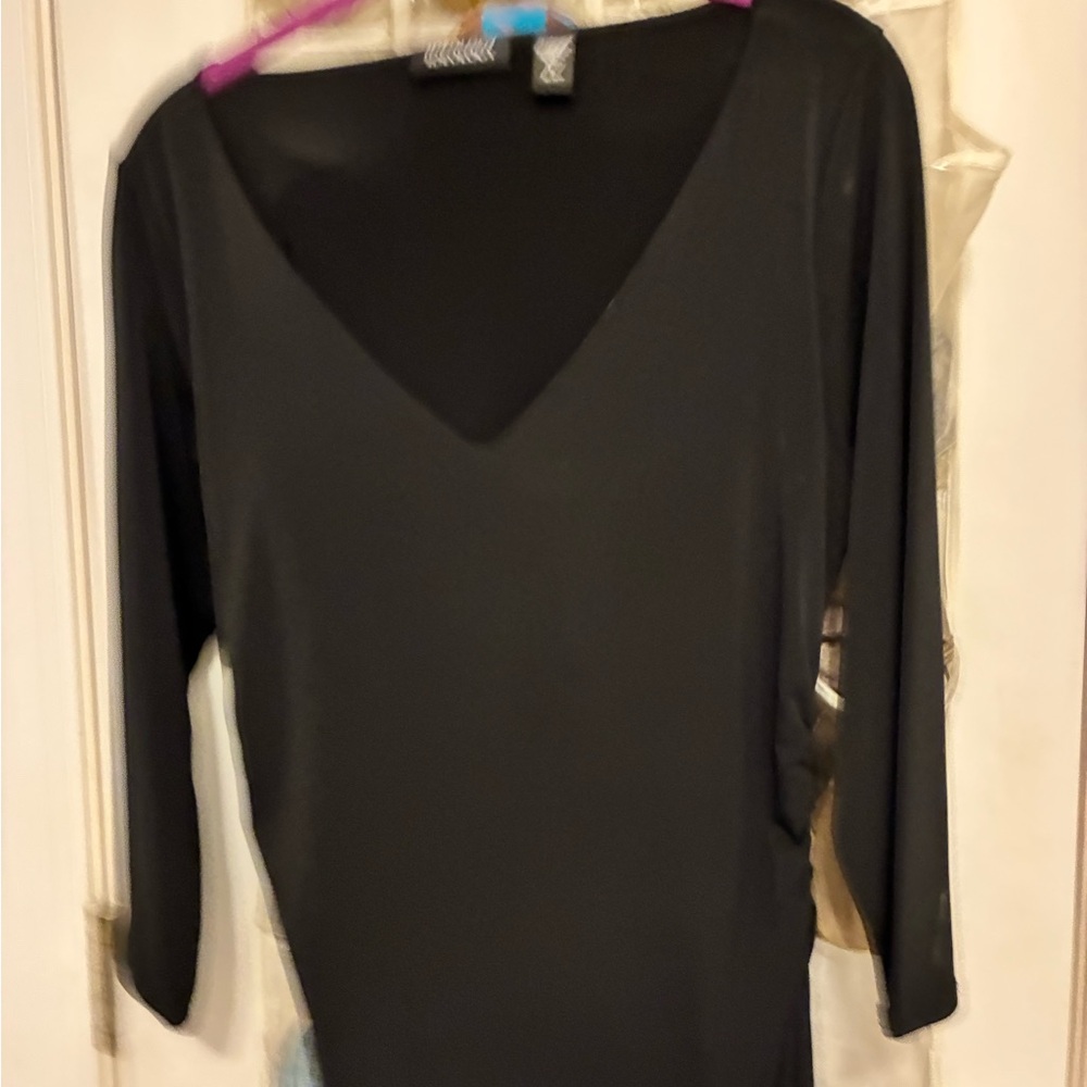 Elegant Black V-Neck Women's Top